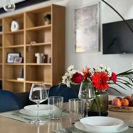 Modern Valencia City Center Apartment Exterior photo